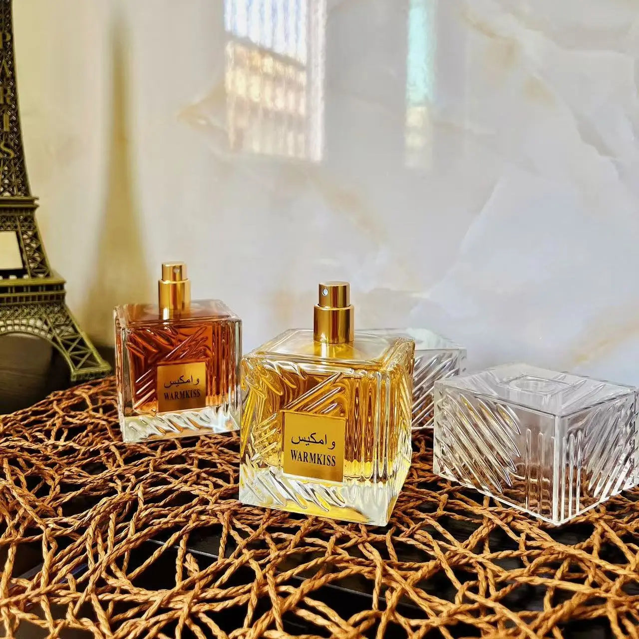 30ML a 100ML Parfum Woody Men Perfume Spray Longue durée Fruity Light parfum Unisexe Arabe Vibrant Romance